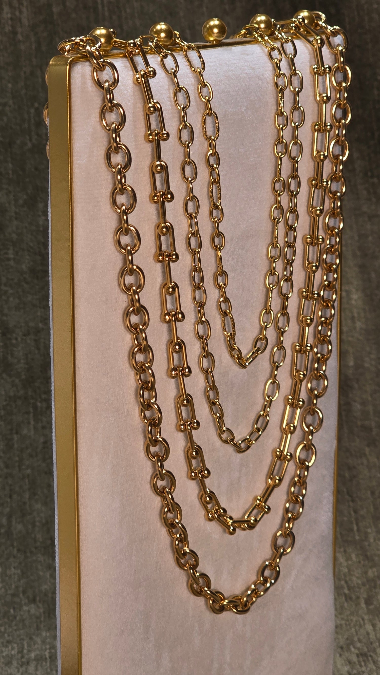 Cadenas Link Collection