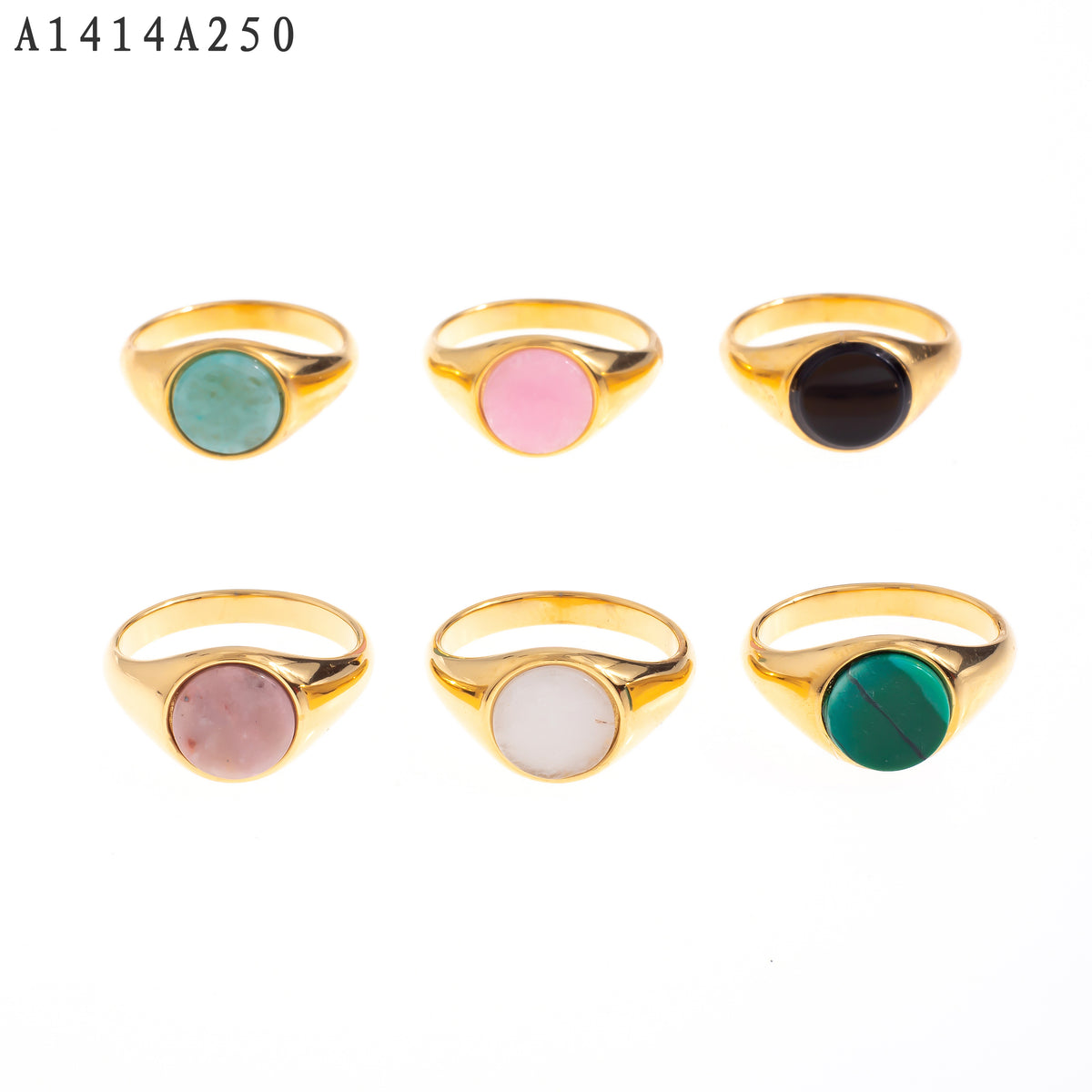 Anillo  Dorado con Perla