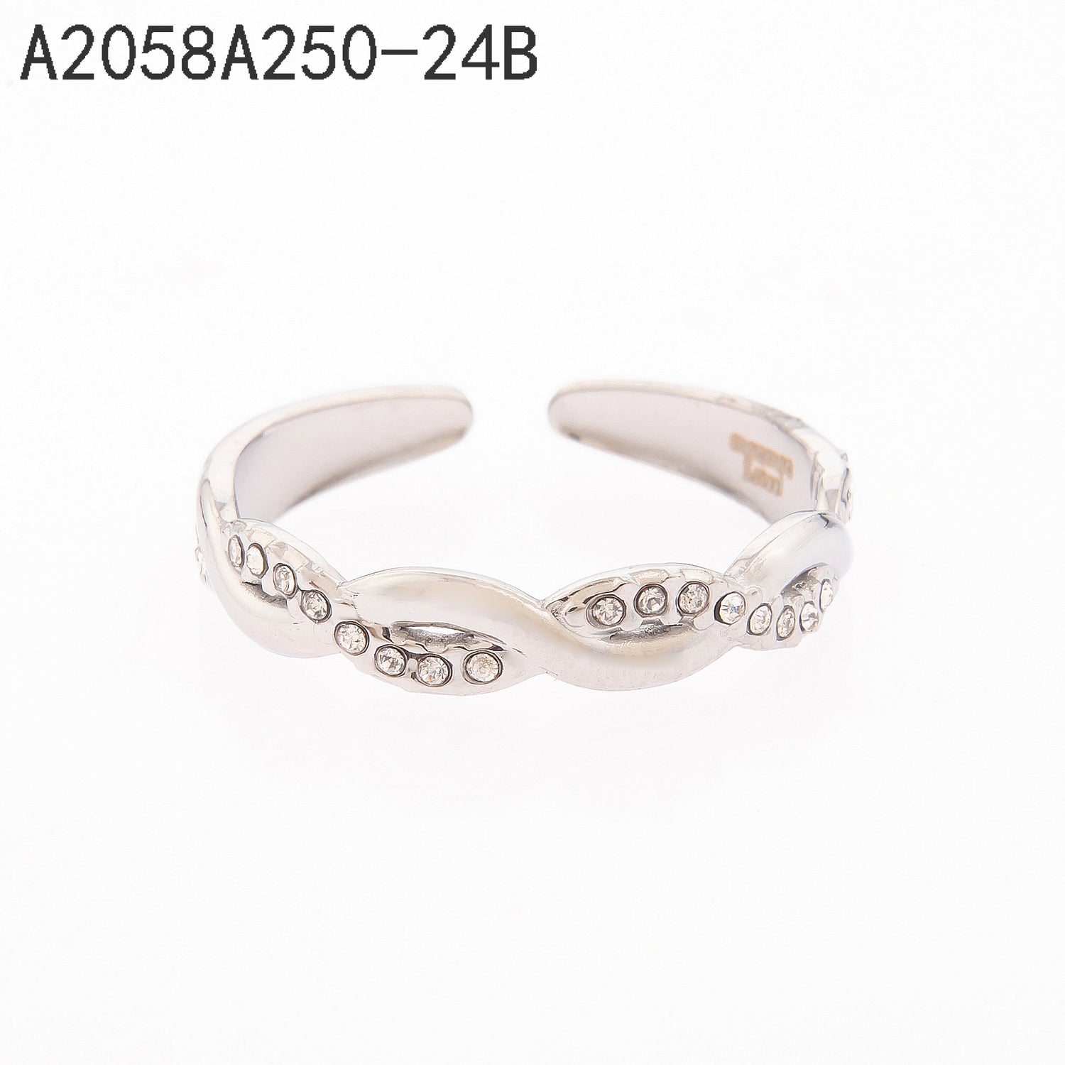 Anillo de circon
