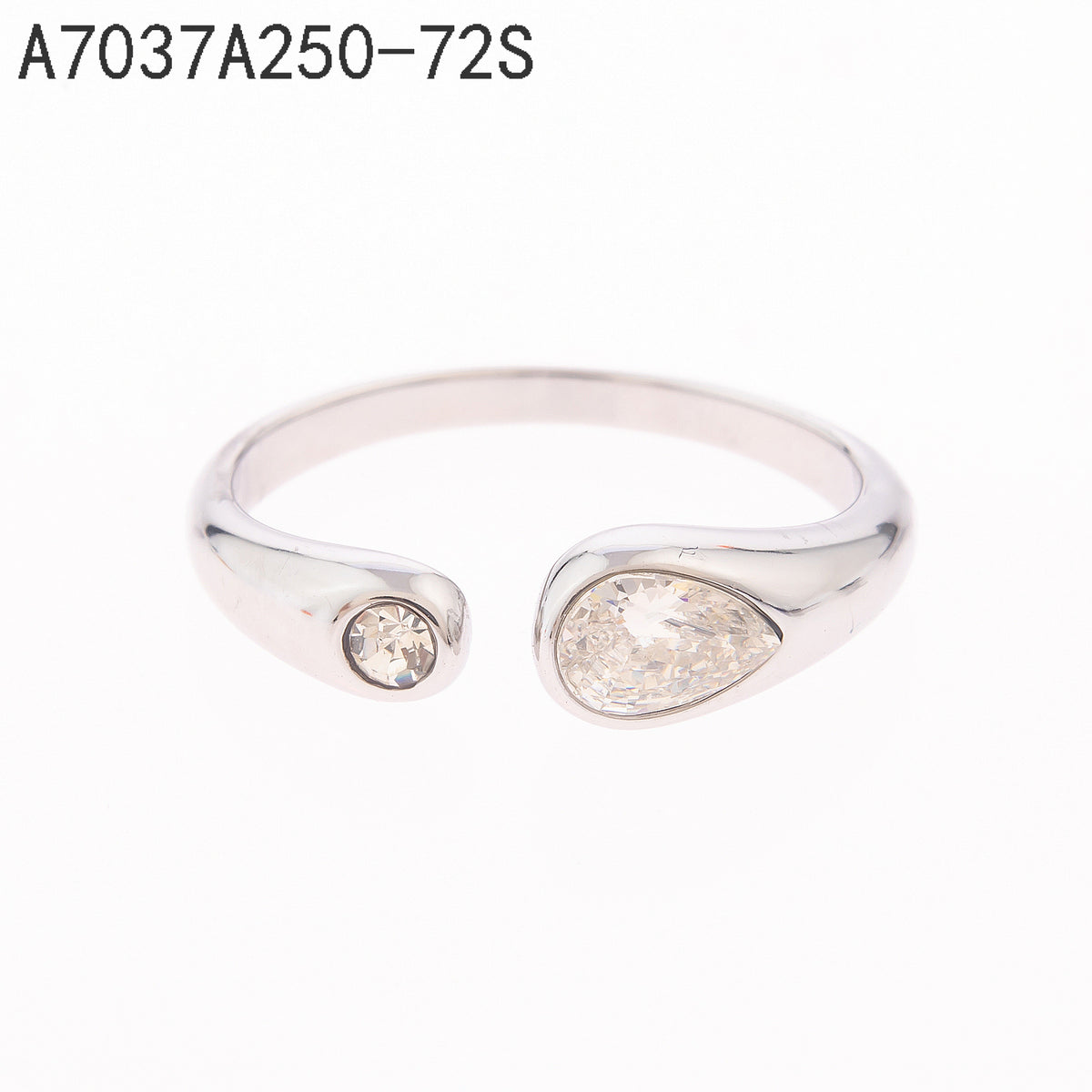 Anillo Zirconia blanca Dorado