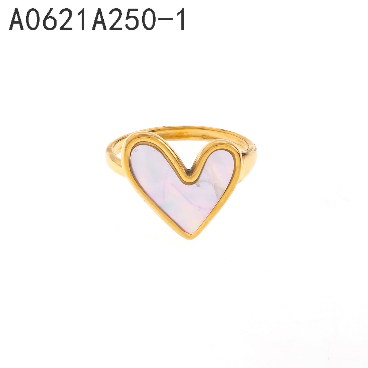 Anillo  Dorado con Perla Corazón